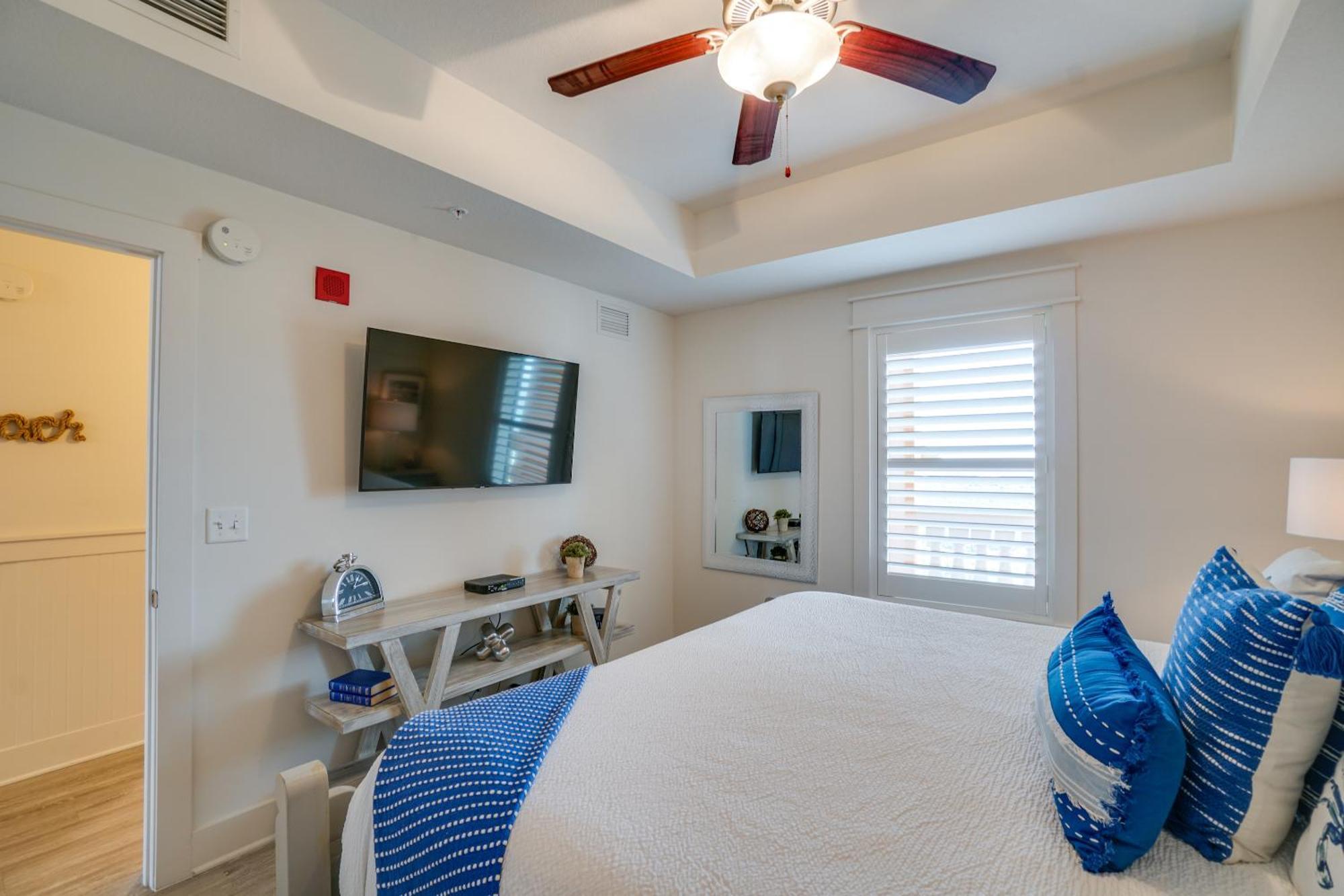 Tower 3 At Calypso Beach Resort Panama City Beach Room photo