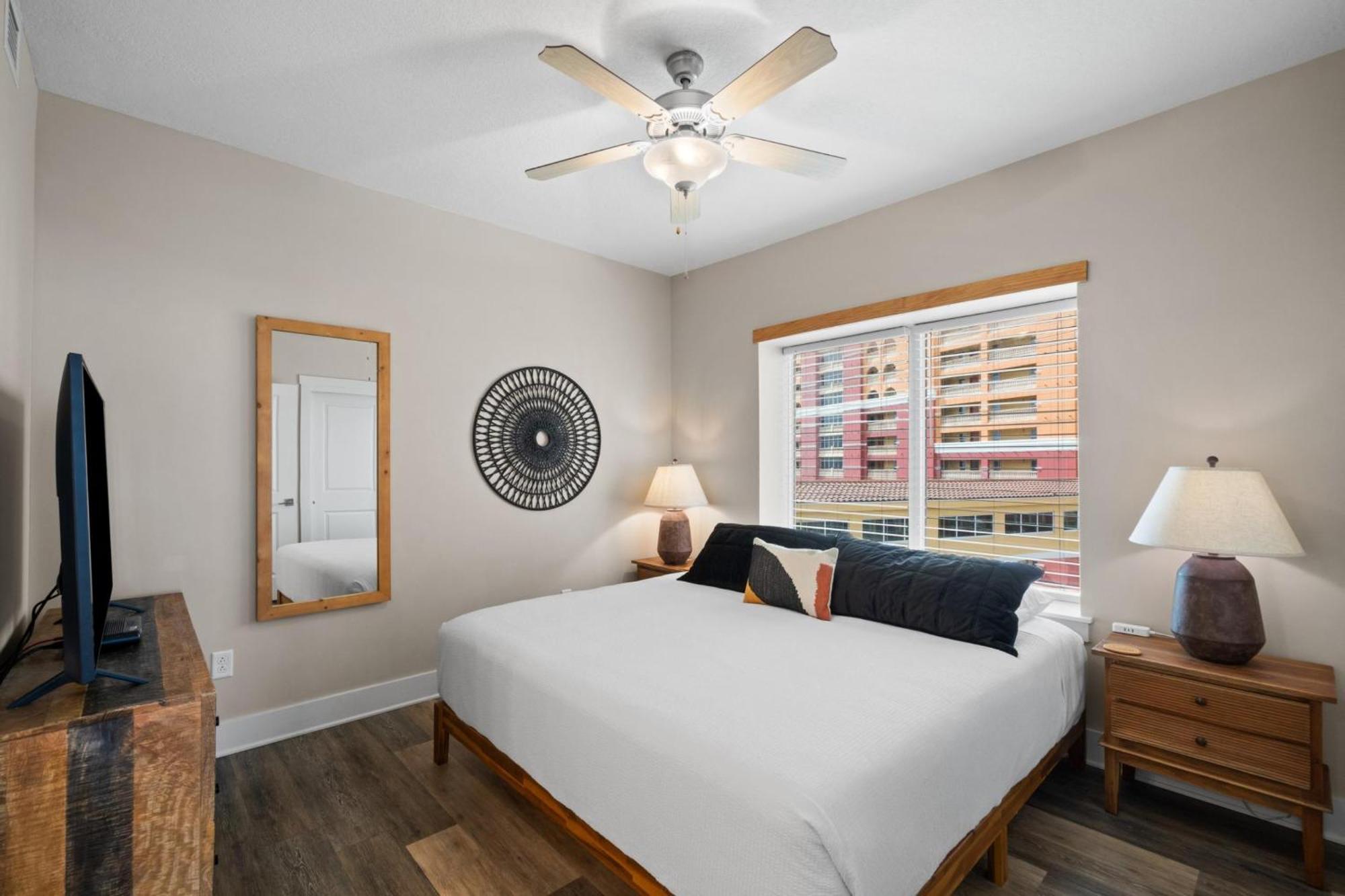Tower 3 At Calypso Beach Resort Panama City Beach Room photo